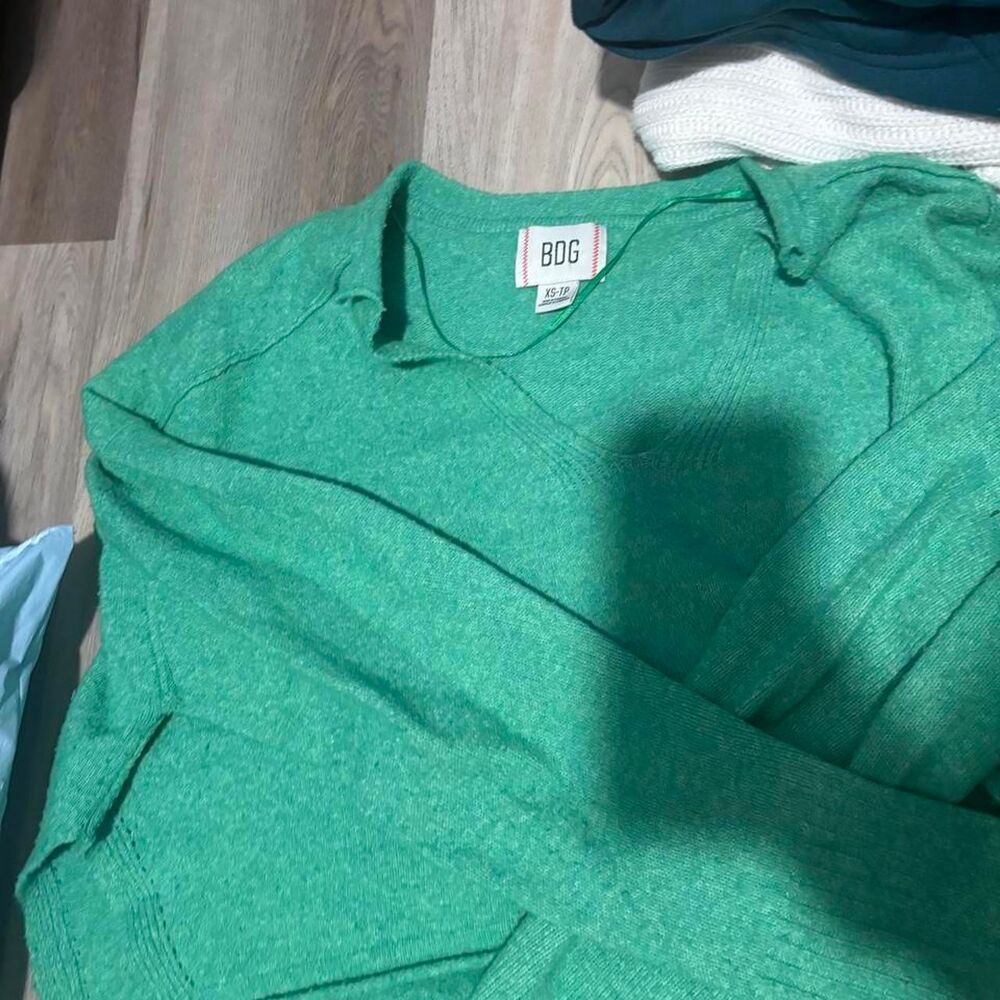 Bdg Women's Green Jumper